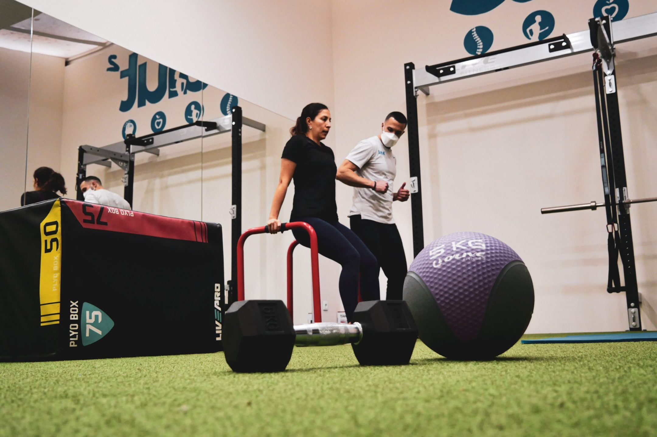 Adri-Perera-Entrenador-Personal-186-scaled (14)